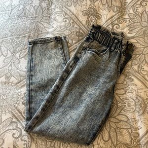 Paper bag waist acid wash jeans